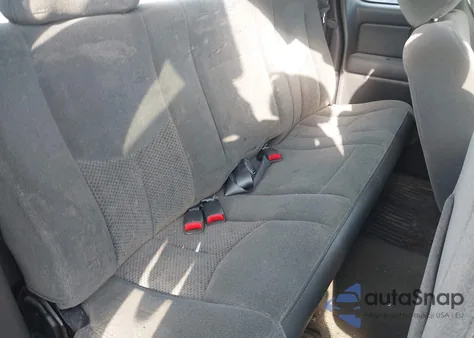 2004 Chevrolet Silverado 1500 Ls из США, поврежденный, VIN 2GCEC19V241237617